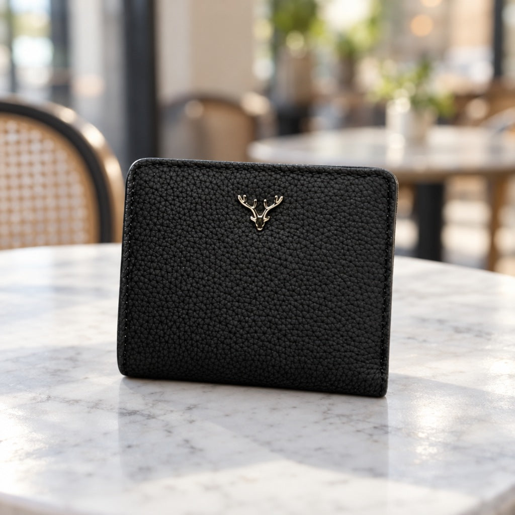 Stag Bifold Wallet in Black [Black]