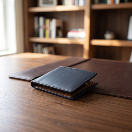 Center Flap in Navy/Brown [Navy/Brown]