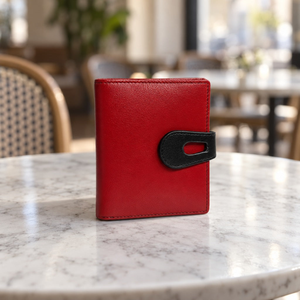 Compact Snap Wallet in Red [Red]