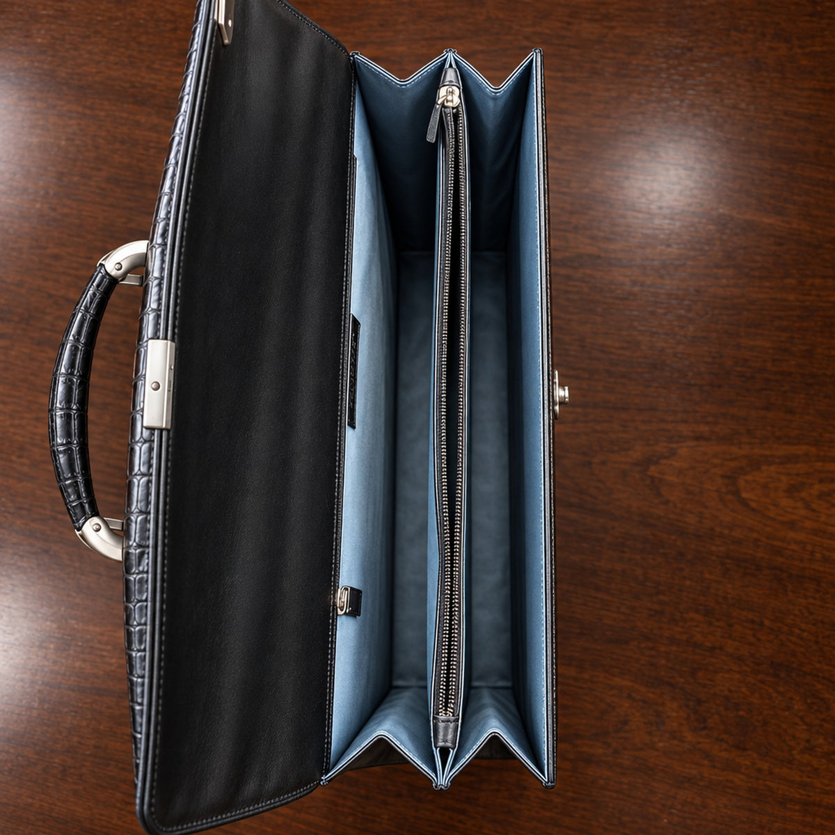 Alligator Briefcase, inside: zipped divider and two compartments