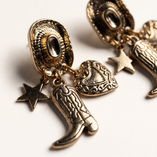 Charm Cluster Earrings in Gold [Gold]
