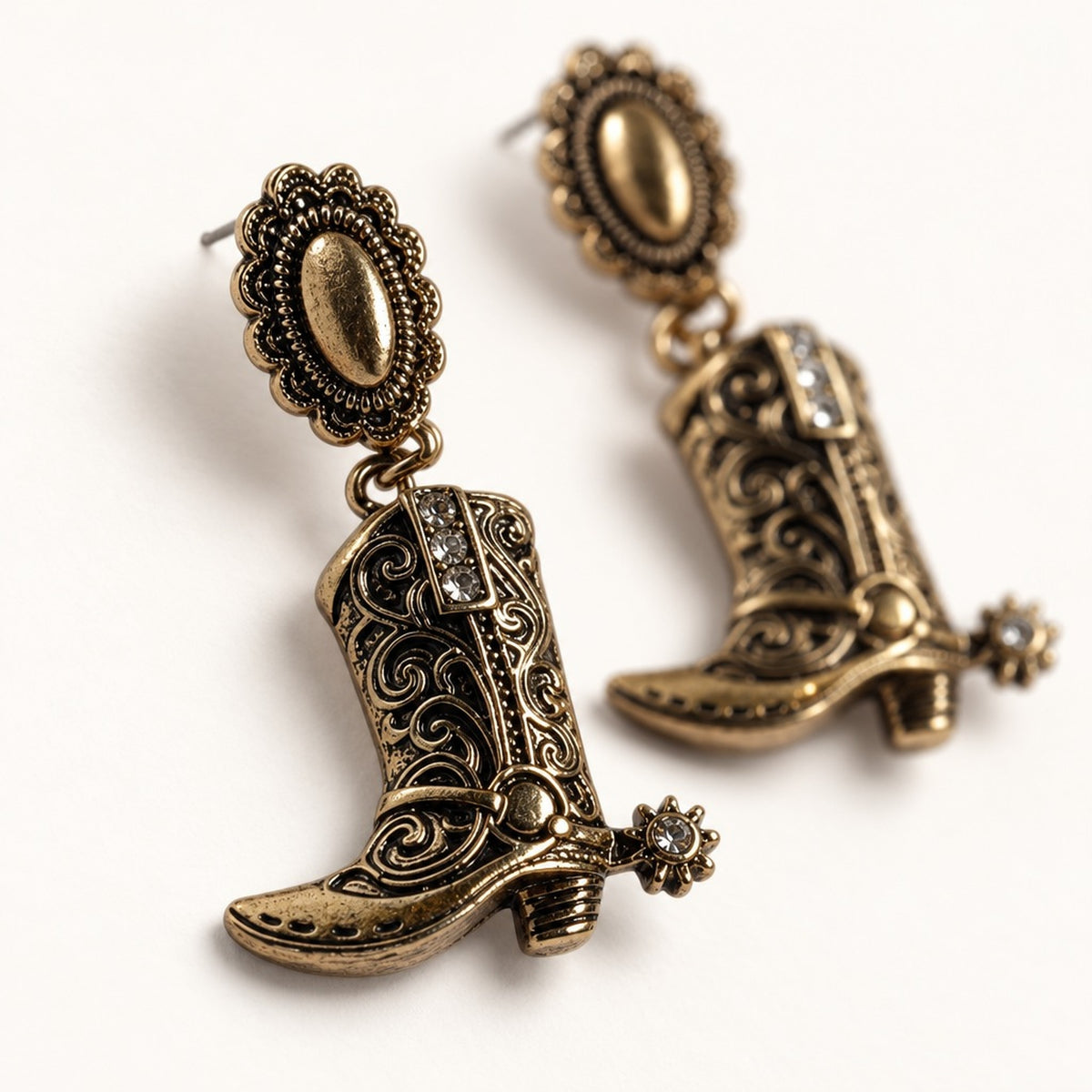 Concho and Boot Earrings in Gold [Gold]