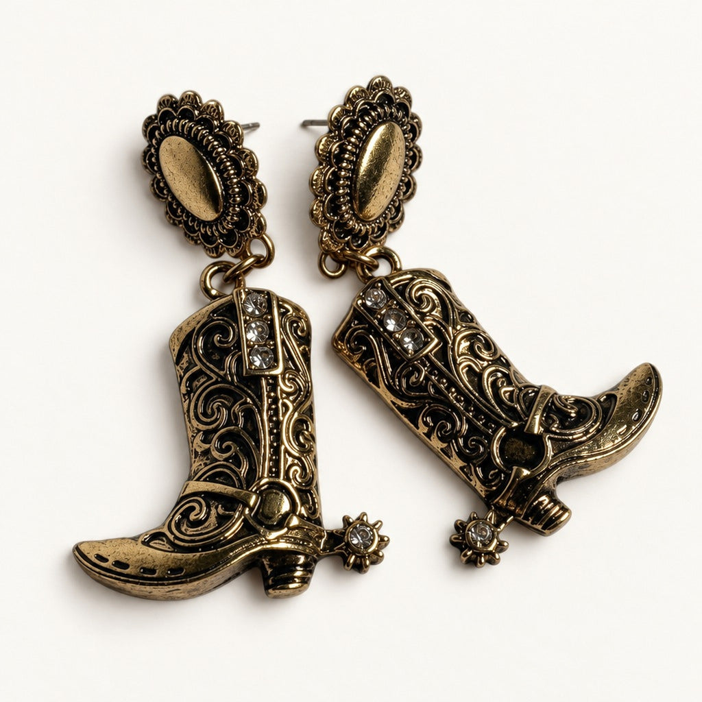 Concho and Boot Earrings in Gold [Gold]
