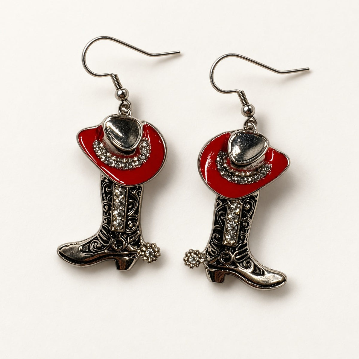 Hat and Boot Earrings in Red [Red]