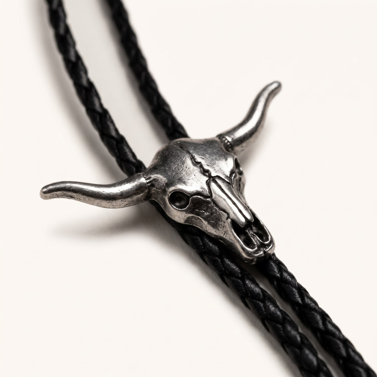 Longhorn Skull Bolo Tie